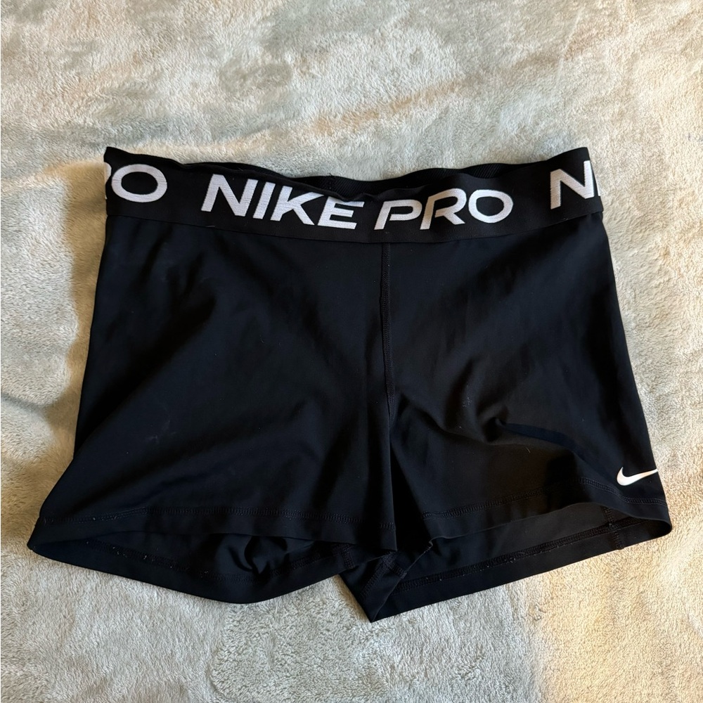 Nike Pro Women's Black Shorts